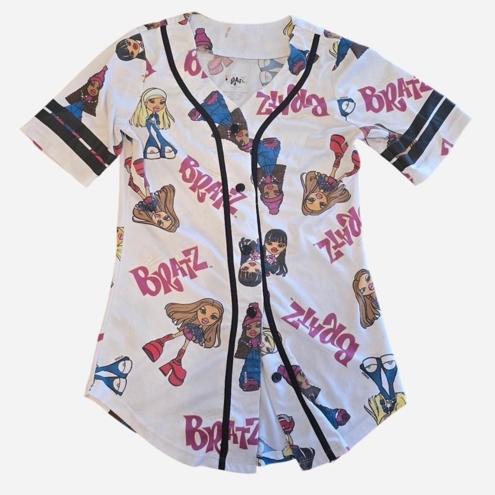 JUNIORS BRATZ Y2K STYLE BUTTON UP‎ JERSEY SIZE SMALL